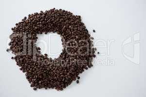 Coffee beans forming circle shape