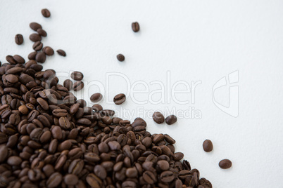 Roasted coffee beans