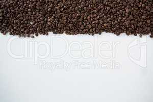 Roasted coffee beans