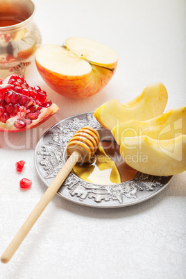 Apples, pomegranate and honey for Rosh Hashanah