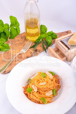 Pasta with cherry tomatoes, garlic and Parmesan cheese