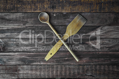 Wooden kitchen accessories