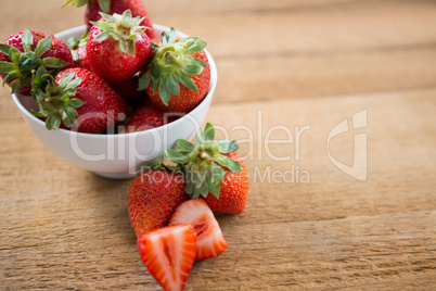 Close-up of fresh strawberries in bowl