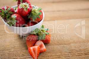 Close-up of fresh strawberries in bowl