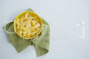 Chopped pineapples in bowl