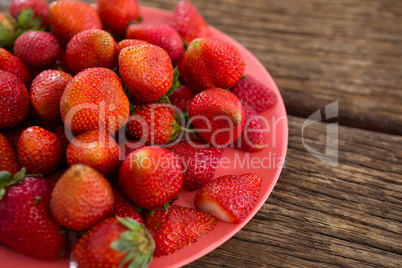 Close-up of fresh strawberries in plate
