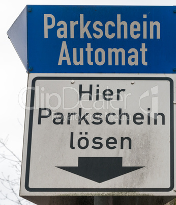 Hinweisschild Parkscheinautomat