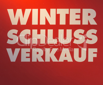 Schild mit Beschriftung Winter Schluß Verkauf