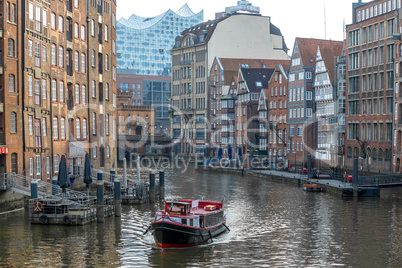 Barkasse auf dm Nikolaifleet in Hamburg,Deutschland