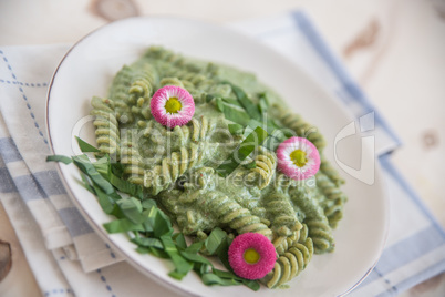 Frühlings Pasta mit Bärlauch