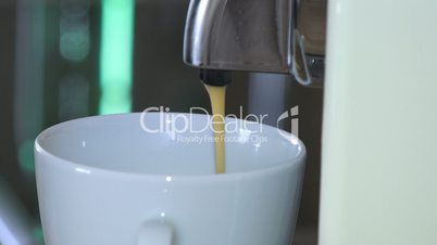 Kaffeemaschine benutzen