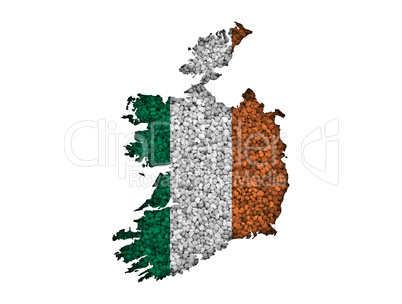 Karte und Fahne von Irland auf Mohn