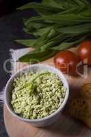 Wild garlic salt