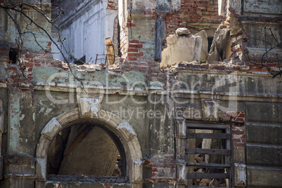 ruined old building