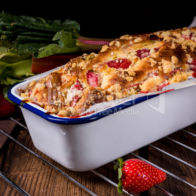 strawberry-rhubarb-pie