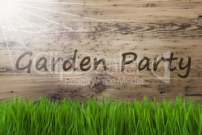 Sunny Wooden Background, Gras, Text Garden Party