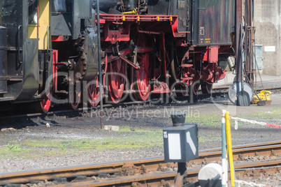 Nahaufnahme Eisenbahn Räder Dampflokomotive.