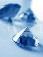 Big diamonds in blue