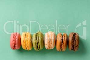 Macarons in line