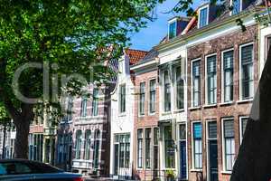 Fassaden alter Häuser in Holland         Facades of old houses