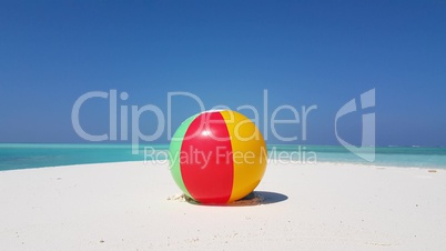 v02055 Maldives beautiful beach background white sandy tropical paradise island with blue sky sea water ocean 4k ball