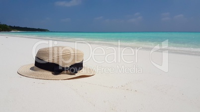 v02083 Maldives beautiful beach background white sandy tropical paradise island with blue sky sea water ocean 4k hat