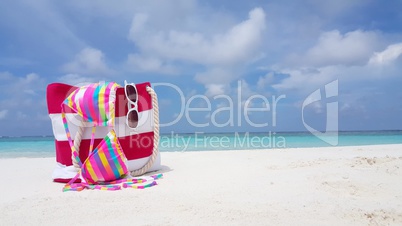 v02095 Maldives beautiful beach background white sandy tropical paradise island with blue sky sea water ocean 4k bag bikini