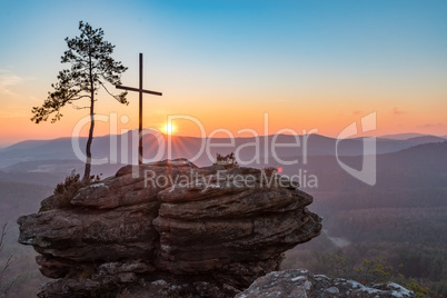 Sonnenaufgang am Rotzenbergfelsen