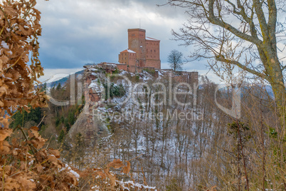 Trifels im Winter