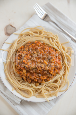 Pasta mit Linsenbolognese