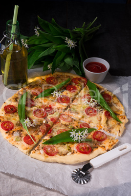 vegetarian wild garlic pizza