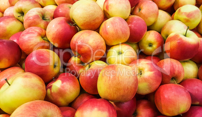 Background of fresh red apples.