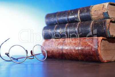Spectacles And Books