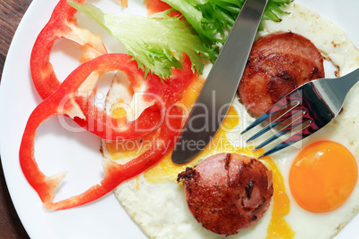 Fried Eggs With Bacon