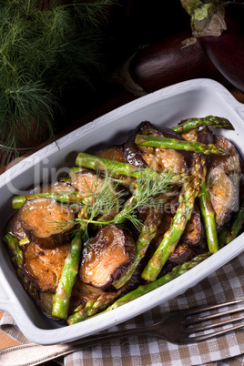 Baked eggplant with green asparagus