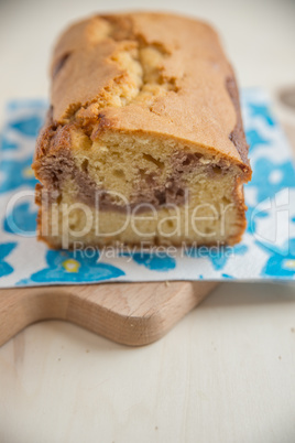 Sandkuchen mit Marmeladen Füllung