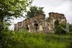 old house ruins