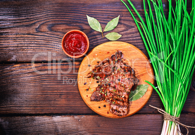 Pieces of fried veal grilled in spices