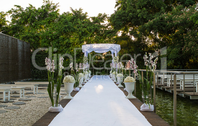 Jewish Hupa , wedding putdoor .