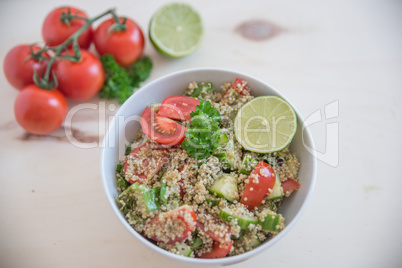 Quinoa Salat