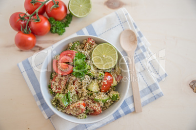 Quinoa Salat