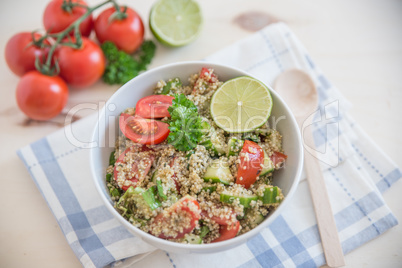 Quinoa Salat