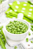 Fresh green peas