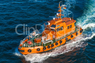 Lotsenboot in Kiel Holtenau