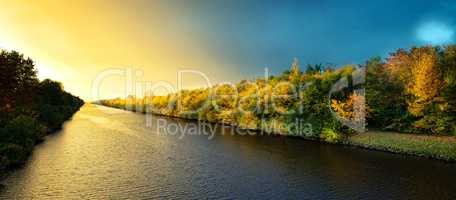 autumn on the Canal