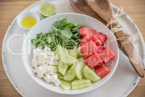 Salat mit Melone und Feta