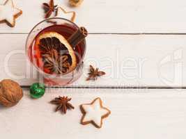 Mulled wine with cinnamon and star anise