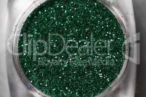 Green nail makeup glitter