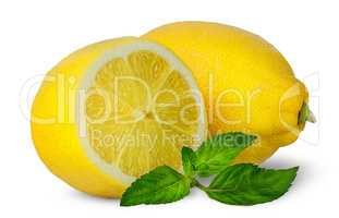 Half and whole lemons with mint