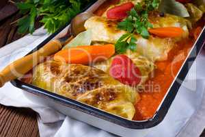 golabki - polish cabbage rolls in tomato sauce